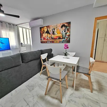 Apartment Moderno Piso Centrico 3 Junto Al Mar Y Parking