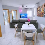 Moderno Piso Centrico 3 Junto Al Mar Apartament Estepona