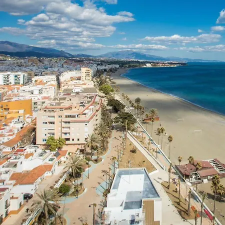 Moderno Piso Centrico 3 Junto Al Mar Y Parking *