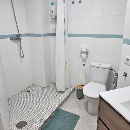 Moderno Piso Centrico 3 Junto Al Mar Y Parking Apartament